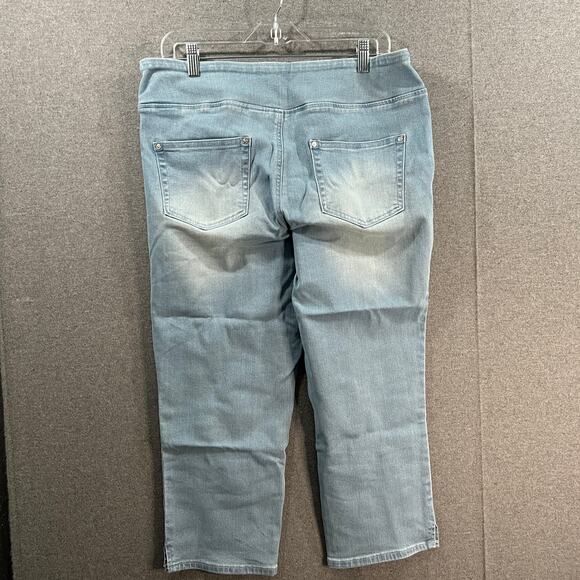 Belle by Kim Gravel Regular TruTemp Denim Crop Jean Light Wash, Reg 12 - Picture 2 of 9